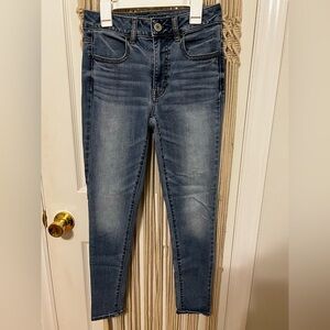 American Eagle Hi-Rise Super Stretch Jegging